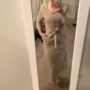 Women’s Polagram dress. Tan with white stripes size S/P